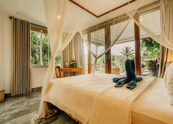 Ferienhaus Heaven View 5 Bedroom Sayan