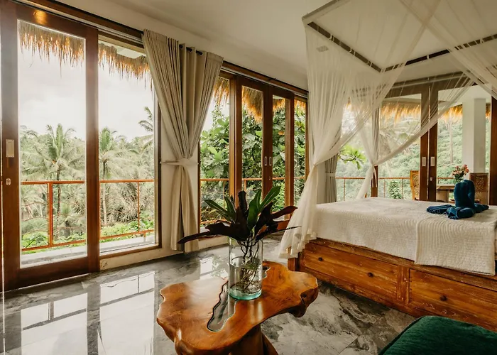 Heaven View 5 Bedroom Sayan *
