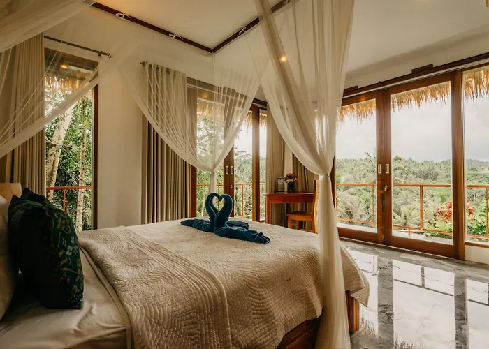 Ferienhaus Heaven View 5 Bedroom Sayan *