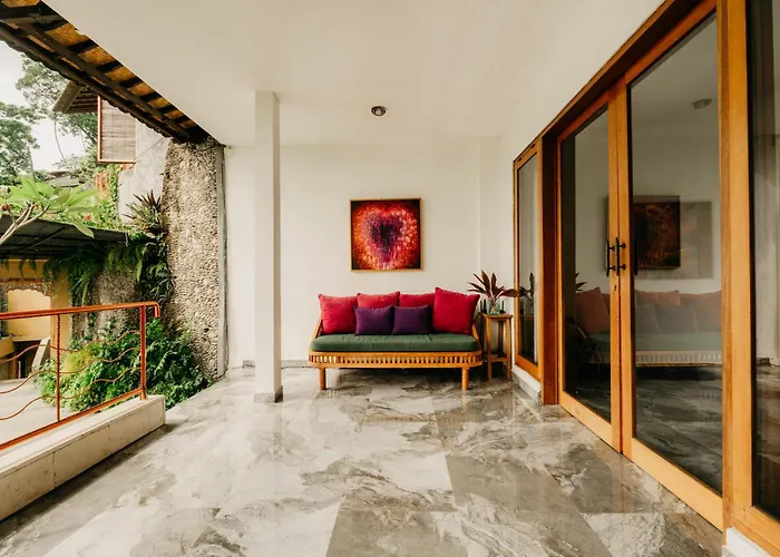 Heaven View 5 Bedroom Sayan Ferienhaus