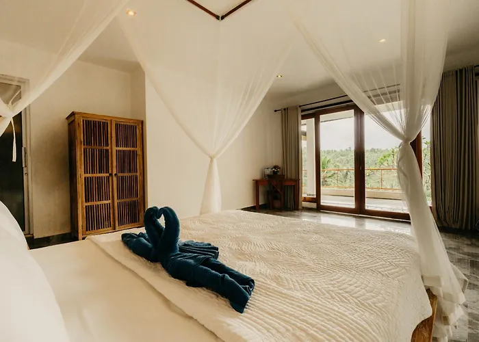 Heaven View 5 Bedroom Sayan