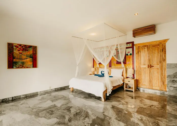 Heaven View 5 Bedroom Sayan Ferienhaus *
